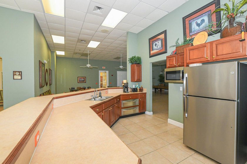 LAND OWNED! HOA Only $338/Mo includes Sewer/Trash/Cable/Internet - photo 33
