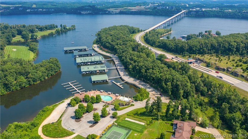 Where Golf, Lake Living &amp; Luxury Come Together - Perfectly - photo 38