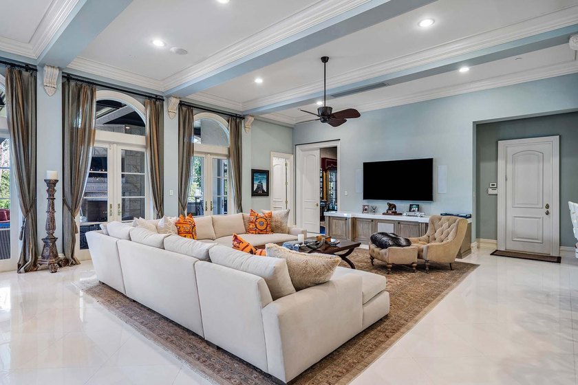 An extraordinary opportunity to own nearly an acre of prime golf - photo 40
