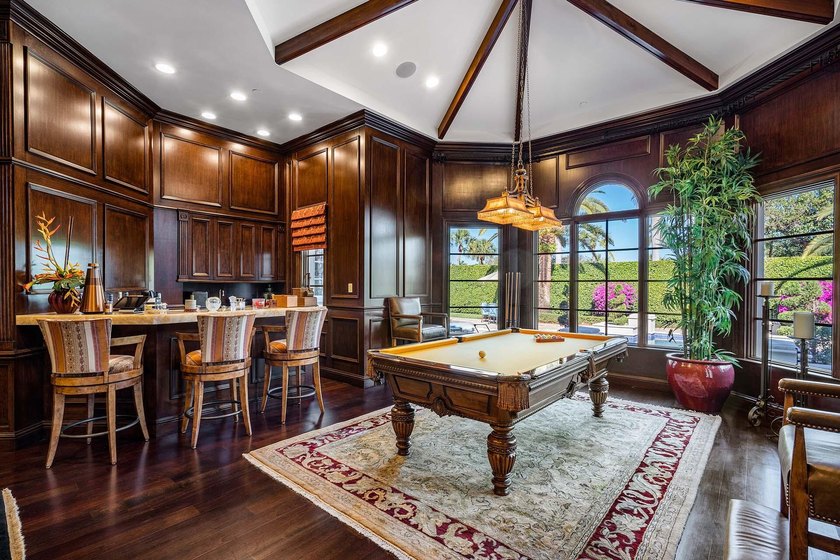 An extraordinary opportunity to own nearly an acre of prime golf - photo 44
