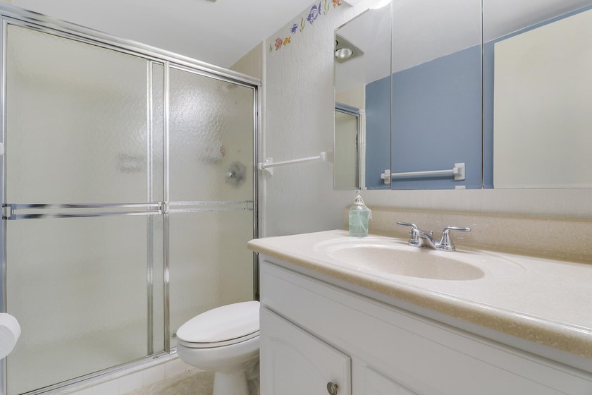 Only available ground-floor end unit in the sought-after - photo 14