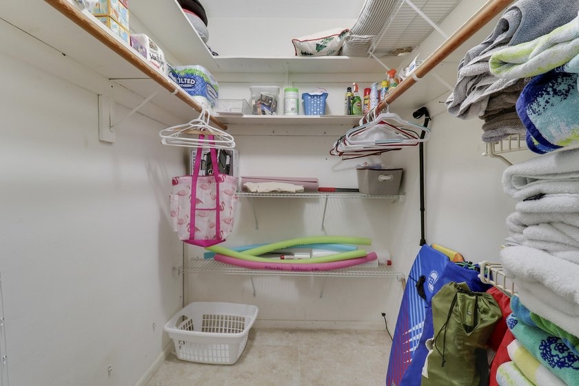Only available ground-floor end unit in the sought-after - photo 17