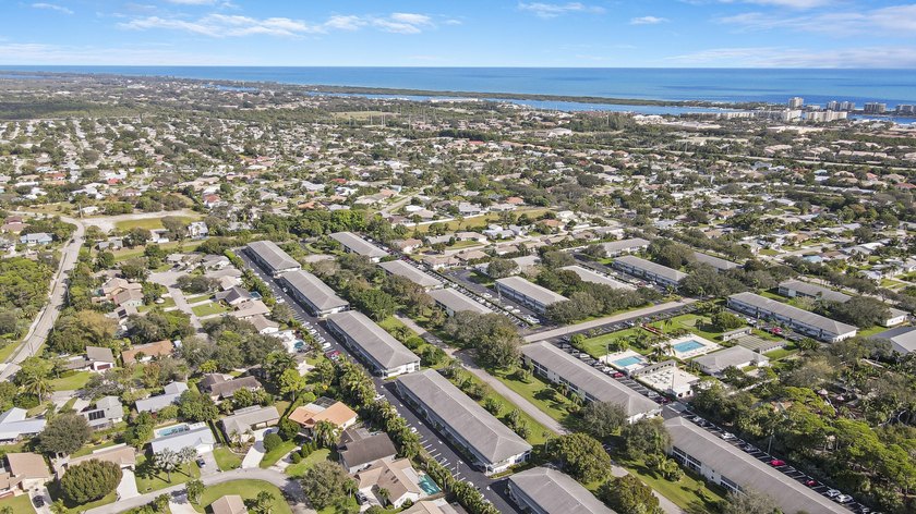Only available ground-floor end unit in the sought-after - photo 31