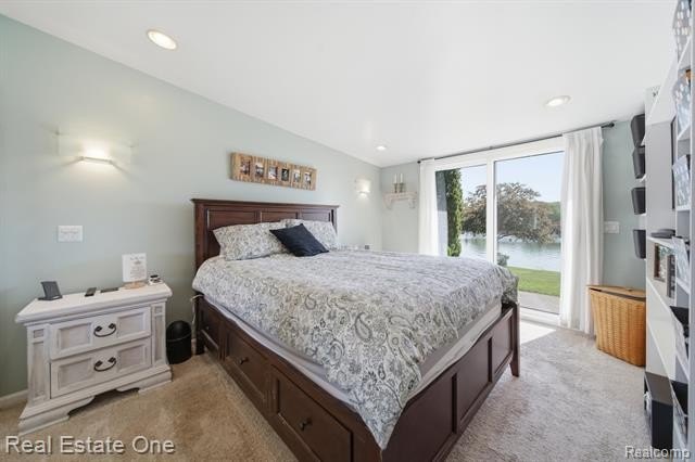 Beautifully updated Woodland Lake home where you can enjoy - photo 28