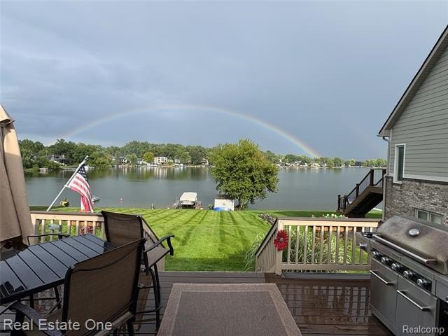 Beautifully updated Woodland Lake home where you can enjoy - photo 47