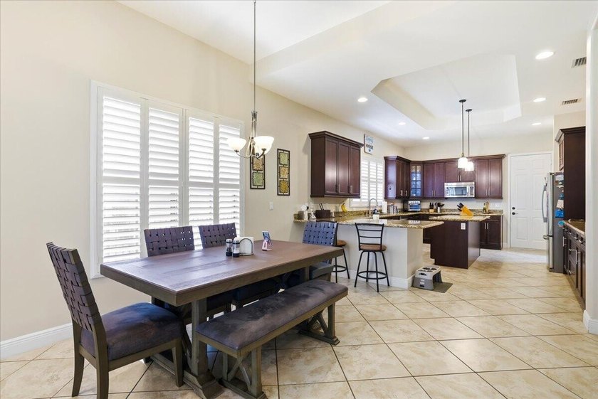 Seller preferred lender Credit up to $5,000 available** Rare - photo 18