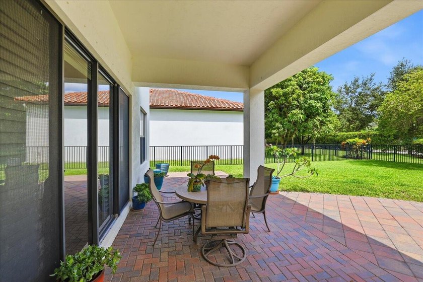 Seller preferred lender Credit up to $5,000 available** Rare - photo 47