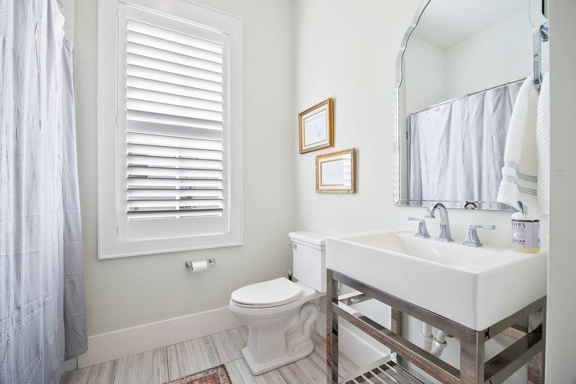 This home comes with a Home Warranty and our Exclusive Buyer - photo 17