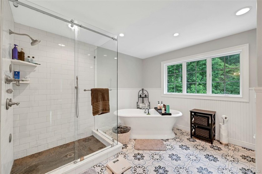 Nestled at the end of a private cul-de-sac in highly desirable - photo 28