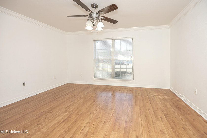 Conveniently located minutes from the interstate and downtown - photo 35