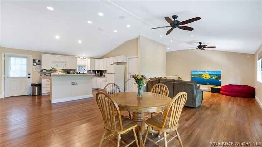 This well built 2020 home showcases quality craftsmanship and - photo 4