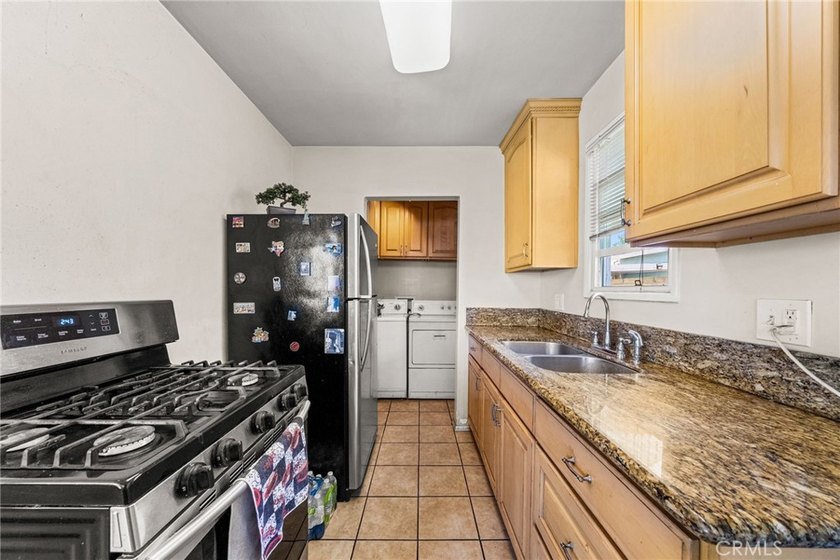 Investment opportunity in Wilmington! This well-maintained - photo 13