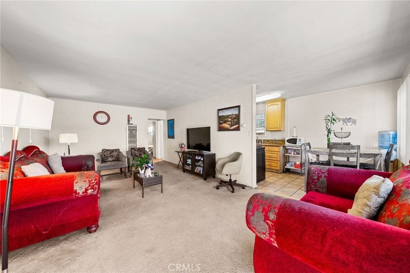 Investment opportunity in Wilmington! This well-maintained - photo 16