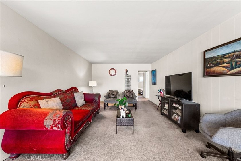 Investment opportunity in Wilmington! This well-maintained - photo 17