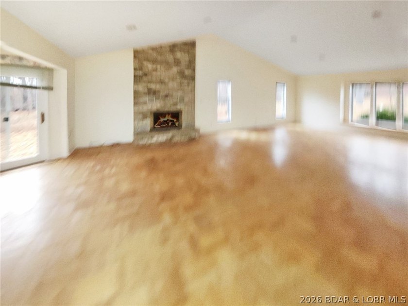 This property is part of first look offeree program and will be - photo 6