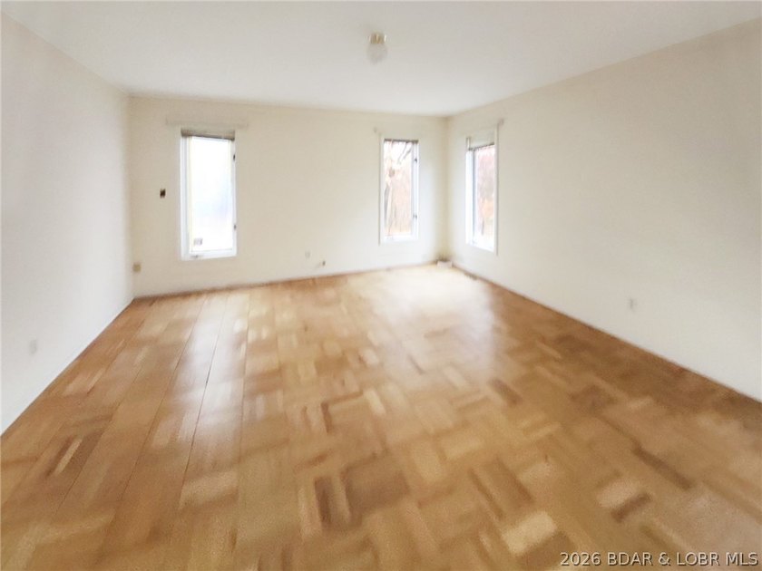 This property is part of first look offeree program and will be - photo 10