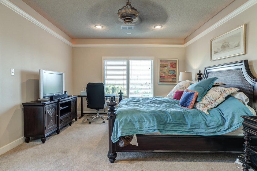 Looking for the perfect lake house? This beautiful home is - photo 11