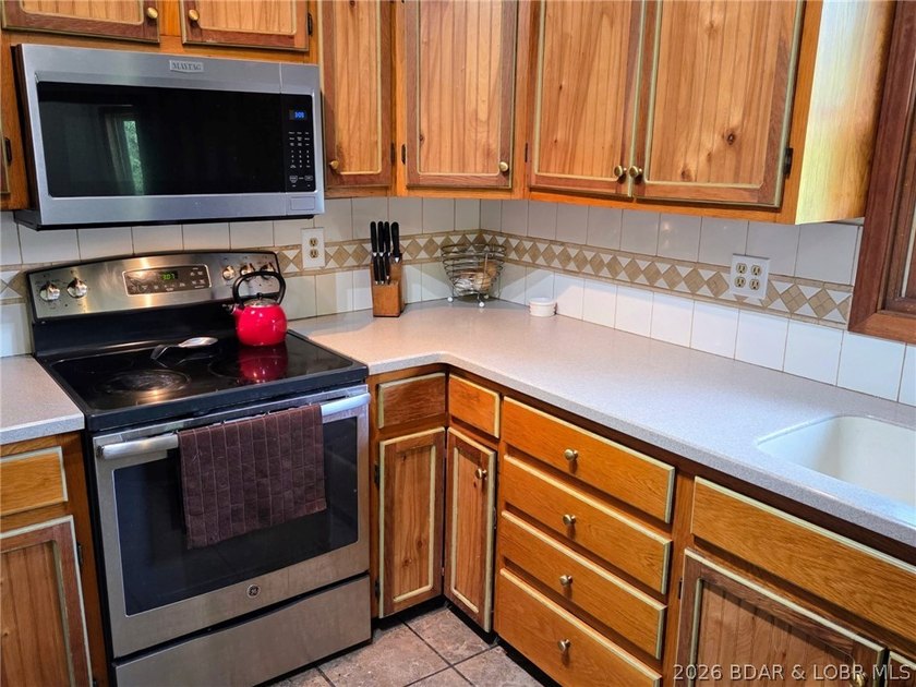 Experience the best of country living at the Lake of the Ozarks - photo 5