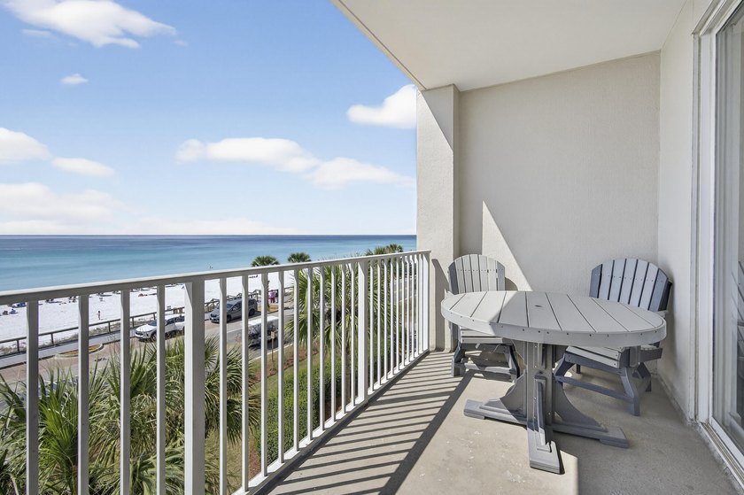 Majestic Sun 1-bedroom, 2-bath condo with built-in bunk beds is - photo 22