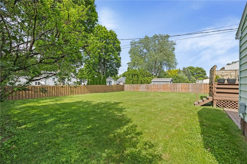 Welcome to 112 Sharon Drive, a beautifully updated 3-bedroom - photo 44