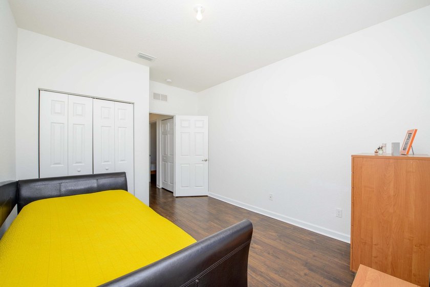 Step into this beautifully maintained 3-bedroom, 2.5-bath - photo 44