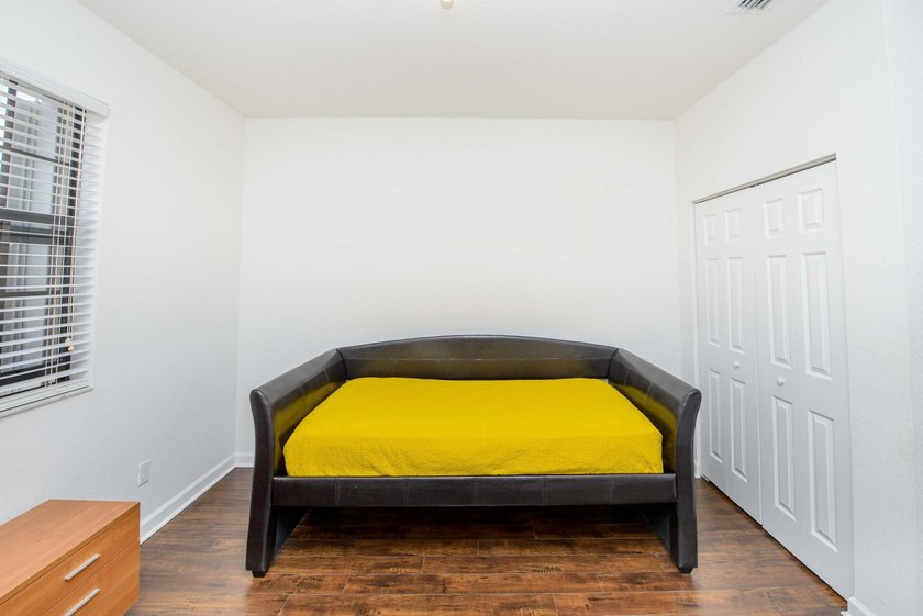 Step into this beautifully maintained 3-bedroom, 2.5-bath - photo 46