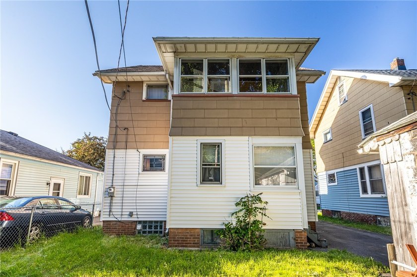 Another Rockin' Rochester Property! Grandma's House is finally - photo 4