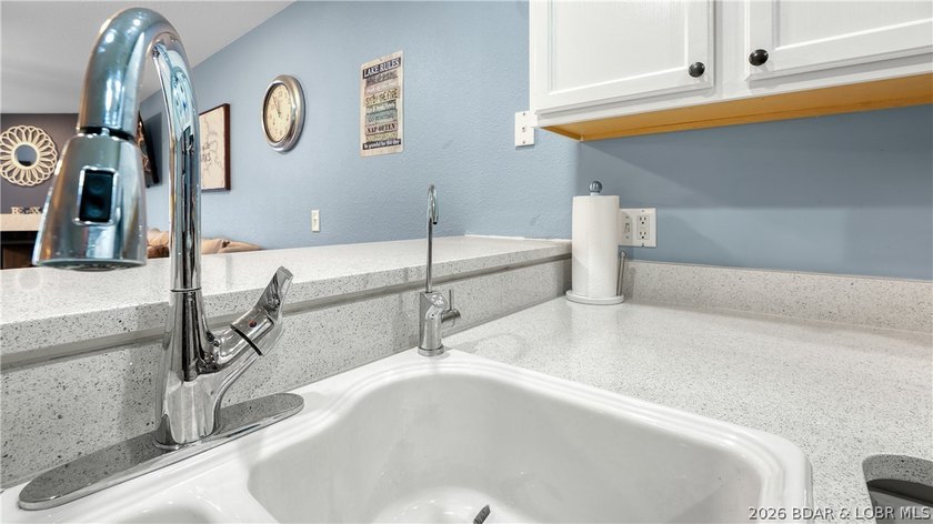 Located just outside of Camdenton in the sought-after Cedar Glen - photo 7