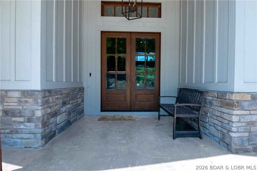 The ultimate Lake of the Ozarks retreat awaits in prestigious - photo 20