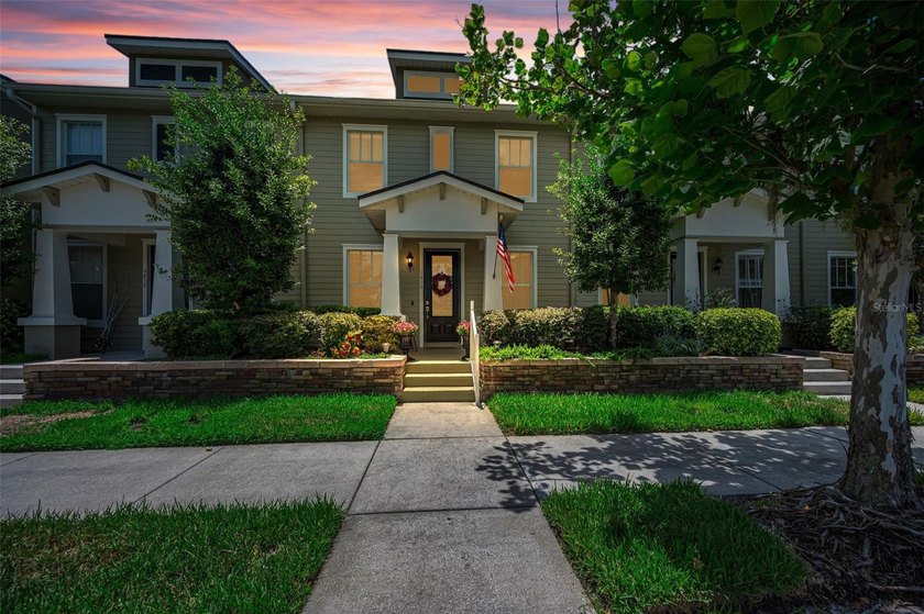 Welcome to this beautifully maintained 3-bedroom, 2 1/2-bath - photo 2