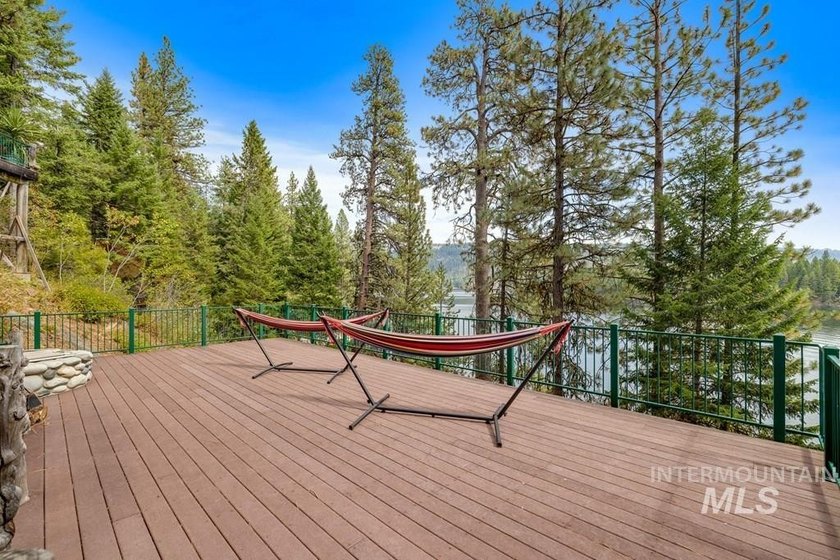 Fractional Lakefront 5-bed, 5 bath home with two additional bed - photo 6