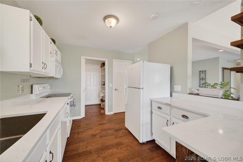 Priced to SELL! Located on the Ridge Golf Course off coveted - photo 7