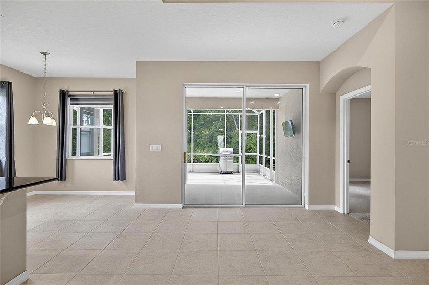 Better than new! Open concept 4 bedroom 3 bath 3 car garage home - photo 14