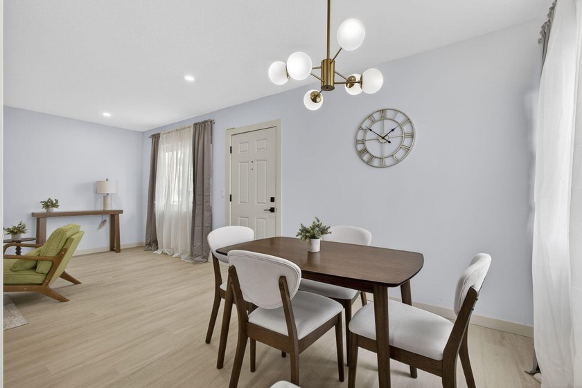 Stunning fully renovated corner-unit condo in a premier 55+ - photo 15