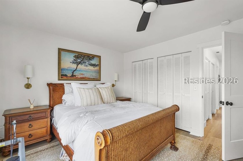 Located in Mariners Cove Club on Hilton Head Island with direct - photo 16