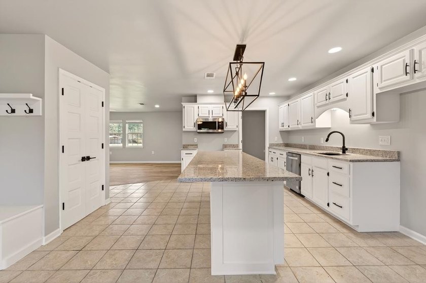 Welcome to your private country retreat on 26 beautiful acres! - photo 7
