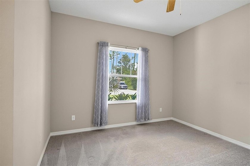 Better than new! Open concept 4 bedroom 3 bath 3 car garage home - photo 18