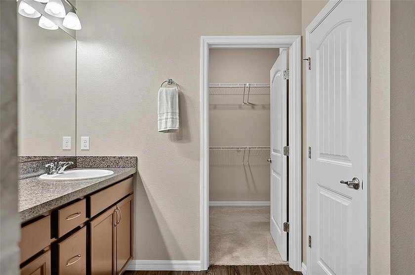 Better than new! Open concept 4 bedroom 3 bath 3 car garage home - photo 24