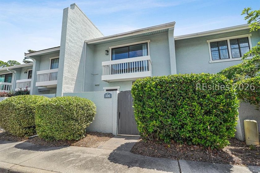 Located in Mariners Cove Club on Hilton Head Island with direct - photo 27