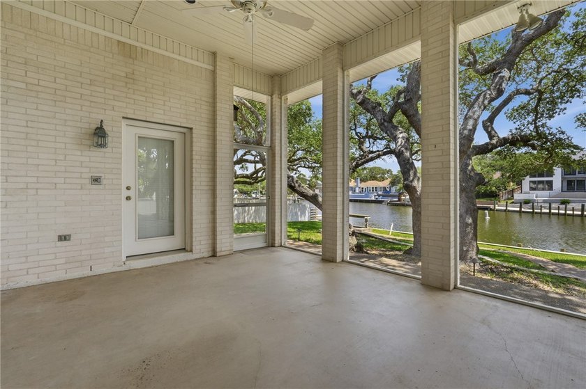 Welcome to this exceptional waterfront home in the highly - photo 29