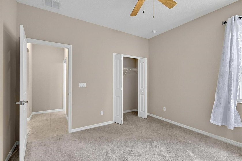 Better than new! Open concept 4 bedroom 3 bath 3 car garage home - photo 42