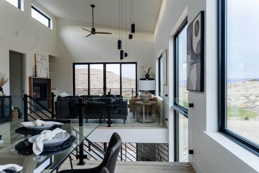OPEN HOUSE 6/28 2-4pm Experience effortless luxury in one of - photo 3