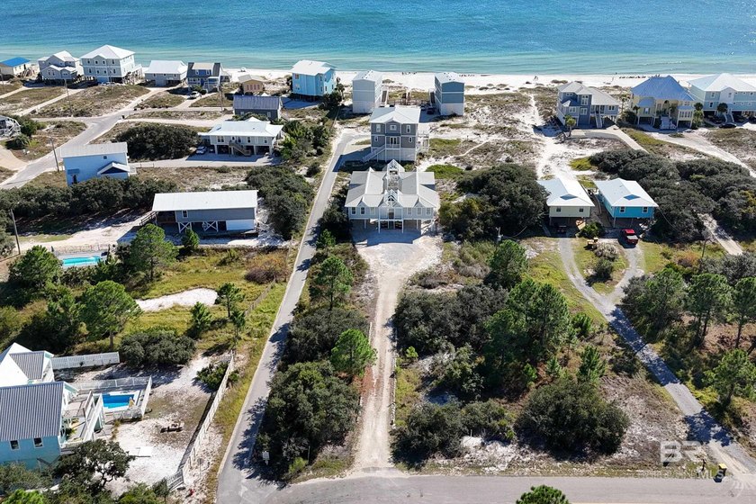 Morgantown Beach Side Duplex - This property offers incredible - photo 4
