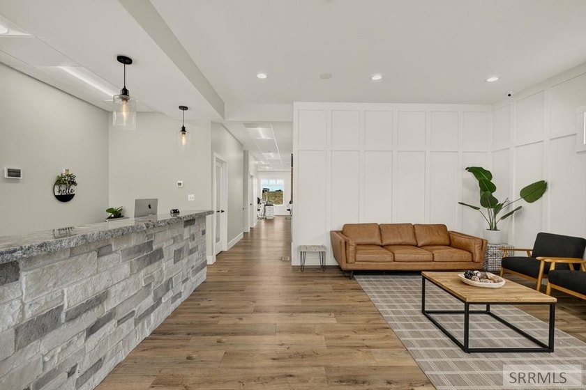 Exceptional opportunity to own a modern, professionally designed - photo 7