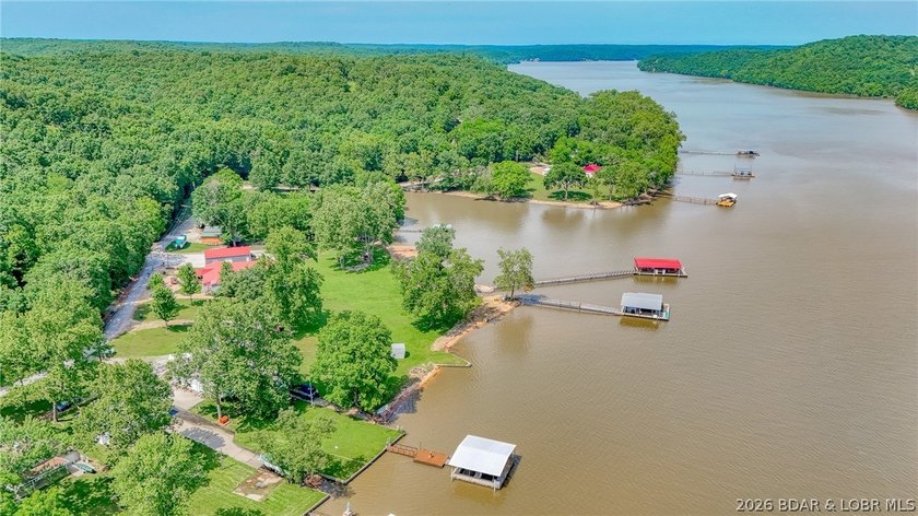 This is your chance to own your dream home (5 bedrooms and 2 - photo 4