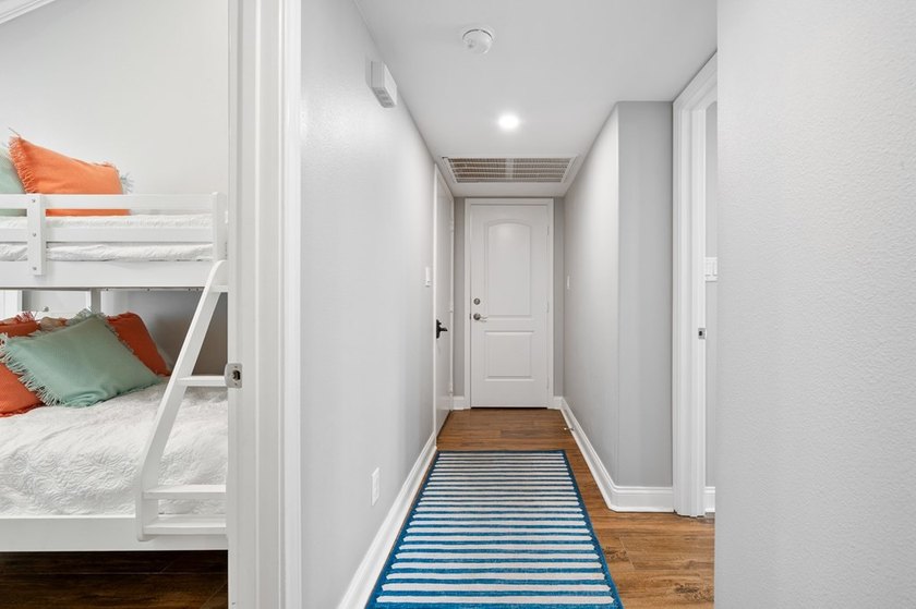 Step into the serene waterfront lifestyle you've always dreamed - photo 14