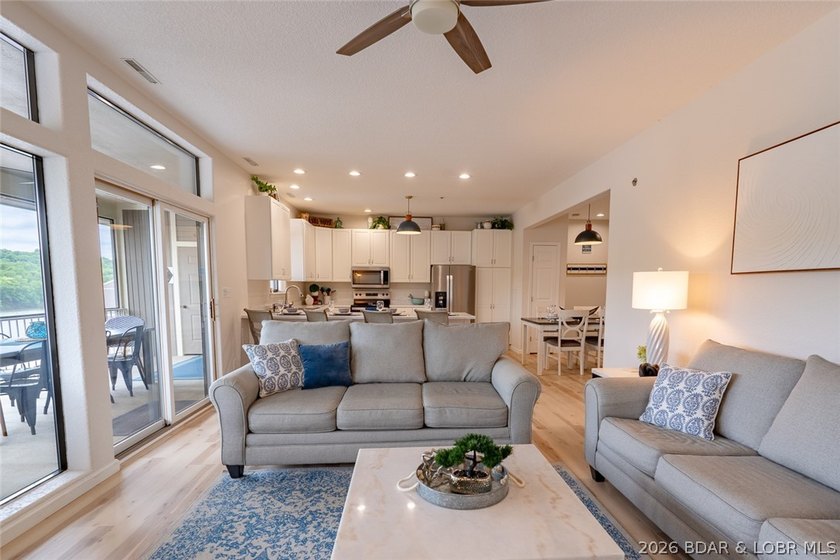 Beautifully updated top floor end unit at Lazy Days in Osage - photo 5