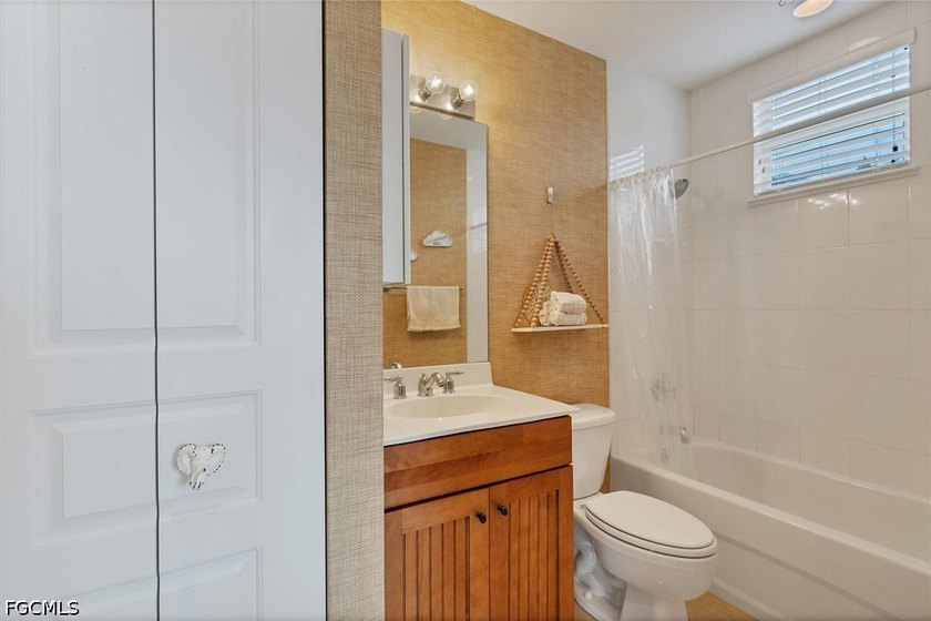 MOTIVATED SELLER!!!! --- WALK TO THE BEACH!!! THIS 3 Bedroom 3 - photo 17