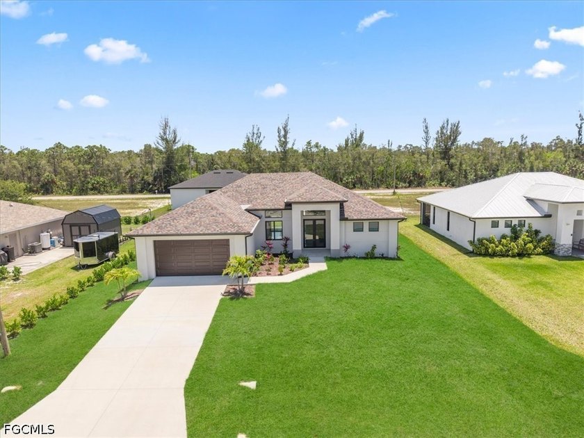 Welcome to this beautifully crafted home where modern luxury - photo 34