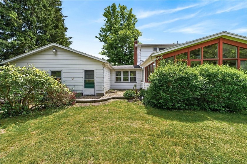 Once a farmhouse, this charming home has undergone a renovation - photo 4